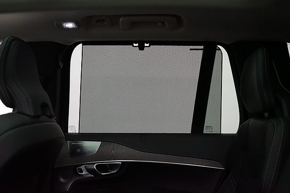 Volvo XC90 12 of 27