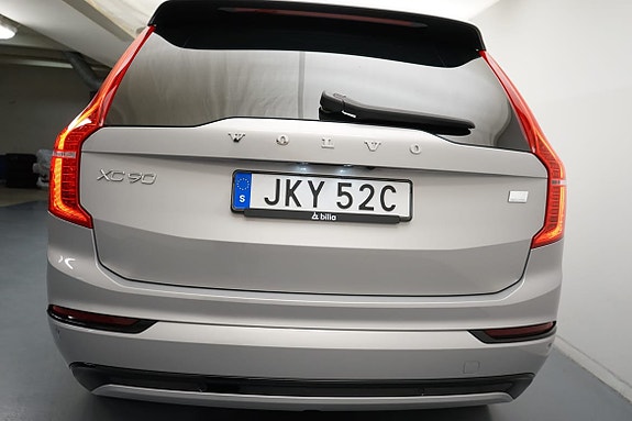 Volvo XC90 24 of 27