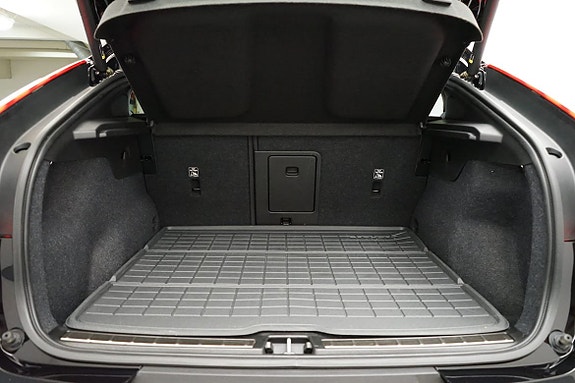 Volvo C40 8 of 19