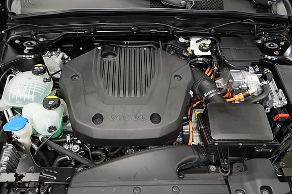 Volvo XC40 9 of 21