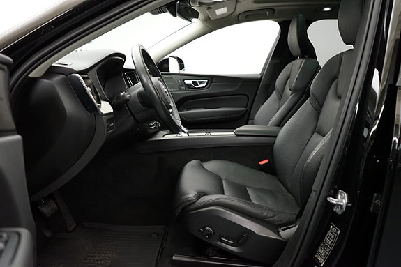 Volvo XC60 5 of 22