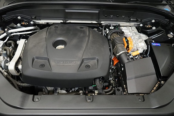 Volvo XC60 10 of 22