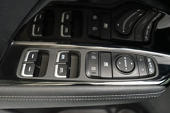 Kia Niro 9 of 17
