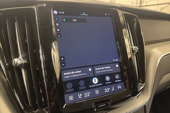 Volvo XC60 16 of 22
