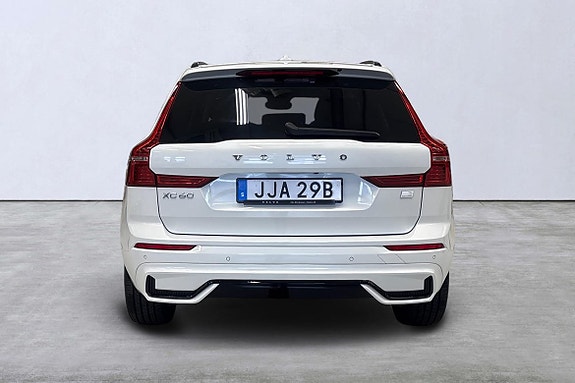 Volvo XC60 5 of 22
