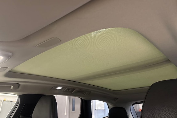 Volvo XC60 22 of 22