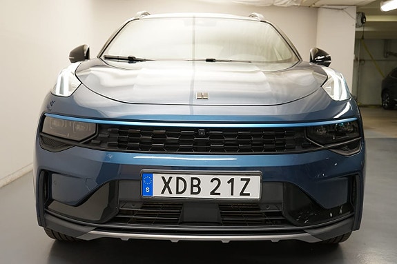 Lynk & Co 01 16 of 17