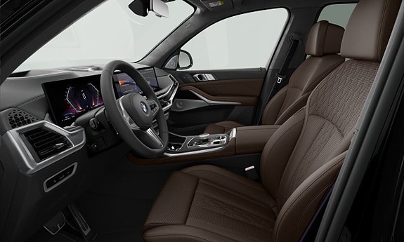 BMW X7 3 of 3