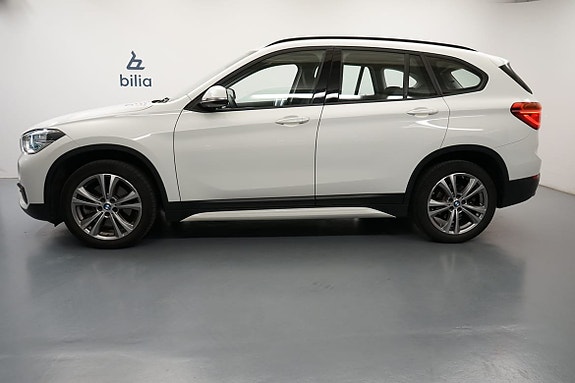 BMW X1 2 of 14