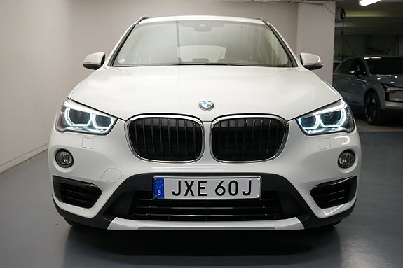 BMW X1 13 of 14