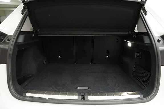 BMW X1 8 of 14