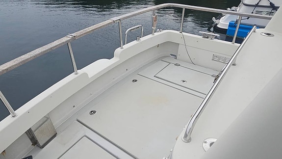Minor 29 Lc Med Volvo penta D6 310 hk Rak Axel 3 of 9