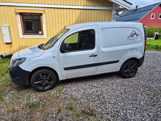 Mercedes-Benz Citan 109 2 of 5