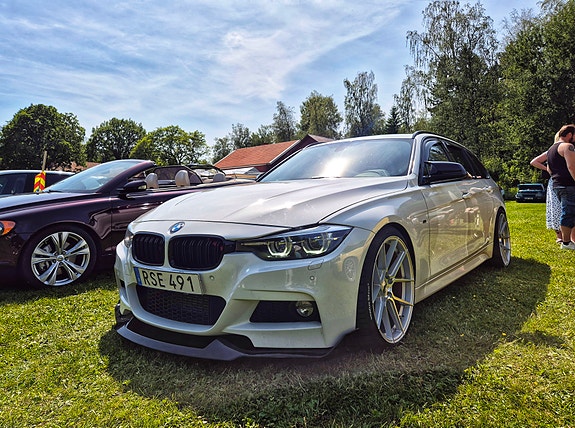 BMW 320d 6 of 7