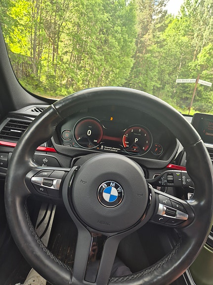 BMW 320d 5 of 7