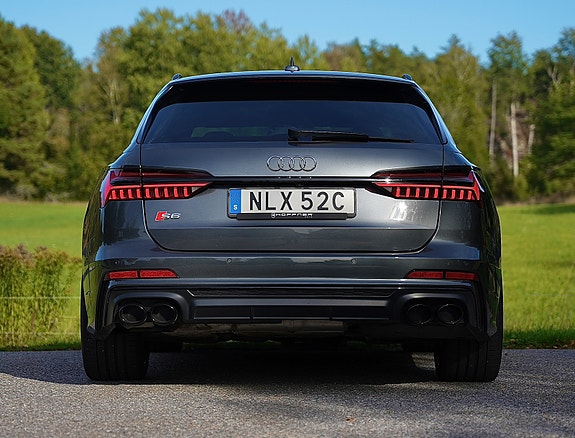 Audi S6 4 of 5