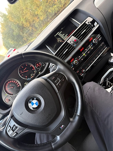 BMW X4 5 of 6