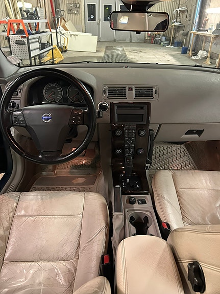 Volvo V50 7 of 8