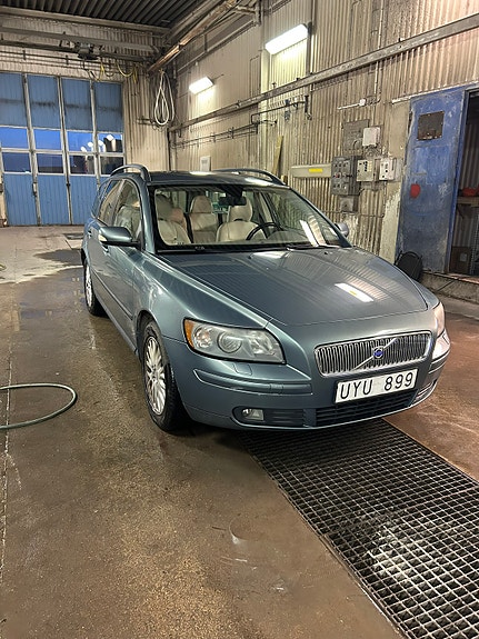 Volvo V50 4 of 8