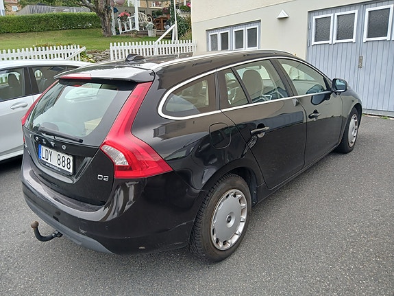 Volvo V60 3 of 8