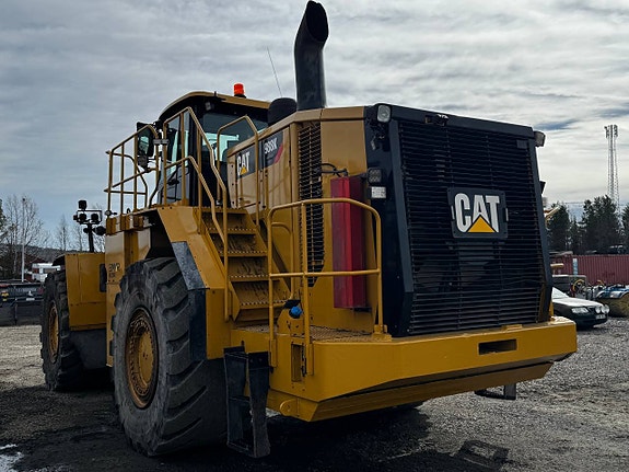 Cat 988K 3 of 7