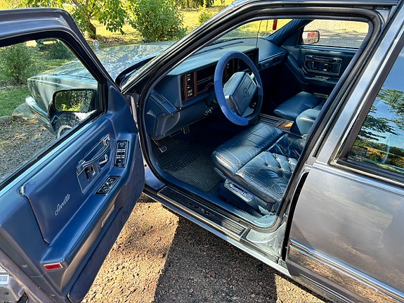 Cadillac Seville 7 of 8