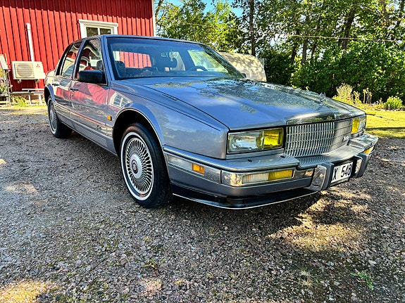 Cadillac Seville 3 of 8