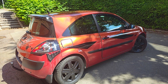 Renault Megane II 4 of 8