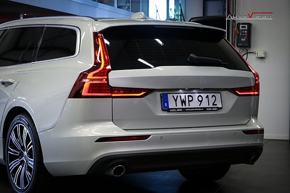 Volvo V60 6 of 30