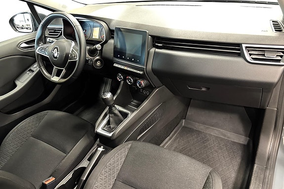 Renault Clio 10 of 20