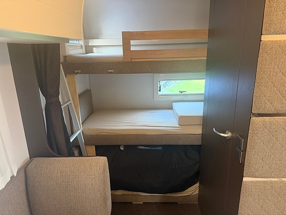 Adria 753 HK 18 of 21