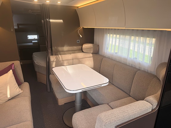 Adria 753 HK 14 of 21
