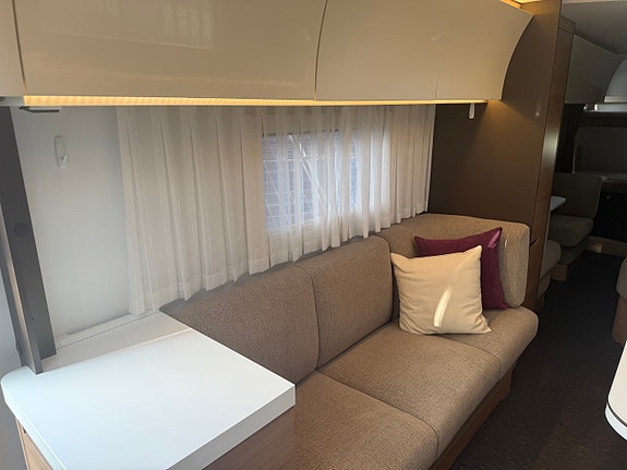 Adria 753 HK 15 of 21