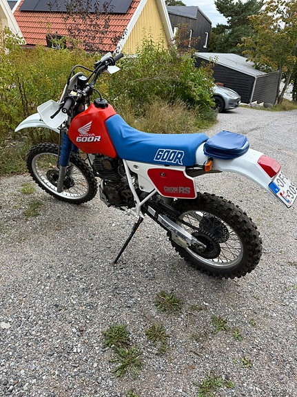 Honda XR600R 2 of 6