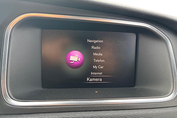 Volvo V40 Cross Country 21 of 26