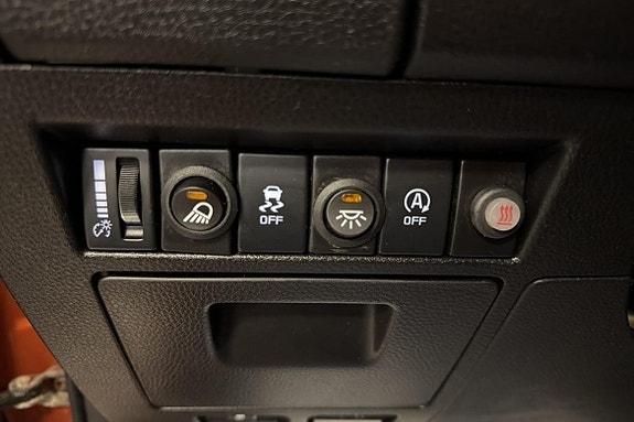 Isuzu D-max 10 of 18