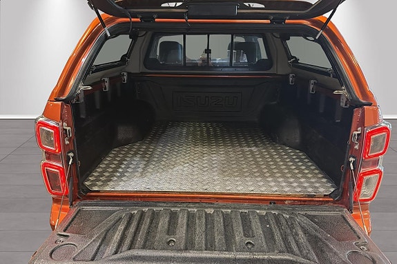 Isuzu D-max 4 of 18