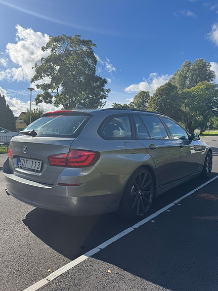 BMW 520d 5 of 7