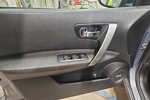 Nissan Qashqai 8 of 12
