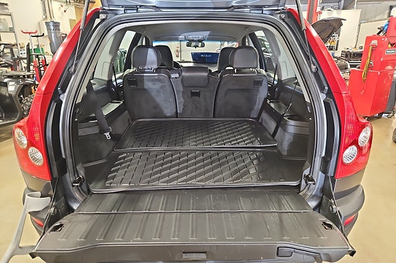 Volvo XC90 9 of 15