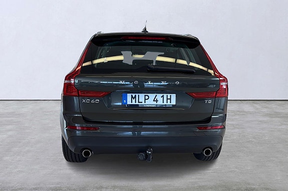 Volvo XC60 5 of 14