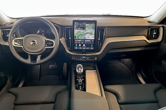 Volvo XC60 4 of 9