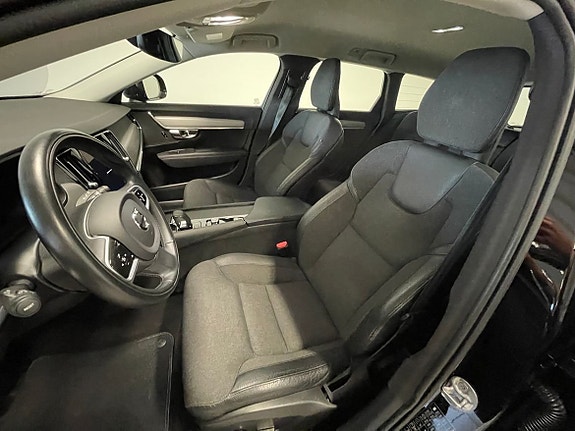Volvo V90 Cross Country 5 of 7