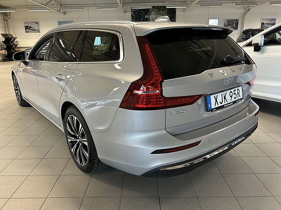 Volvo V60 5 of 6