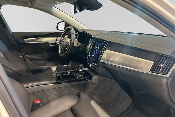 Volvo V90 10 of 18