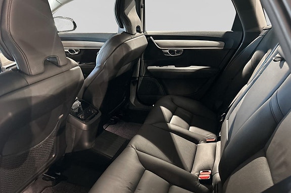 Volvo V90 8 of 18