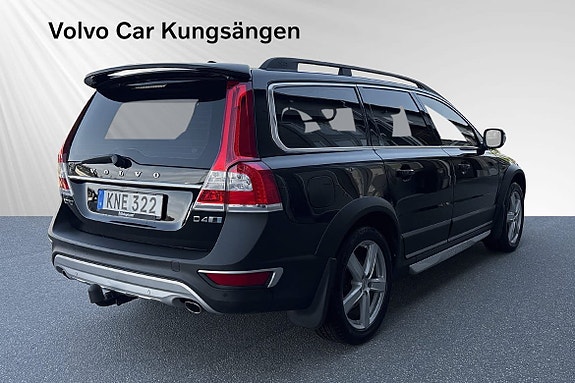 Volvo XC70 5 of 28