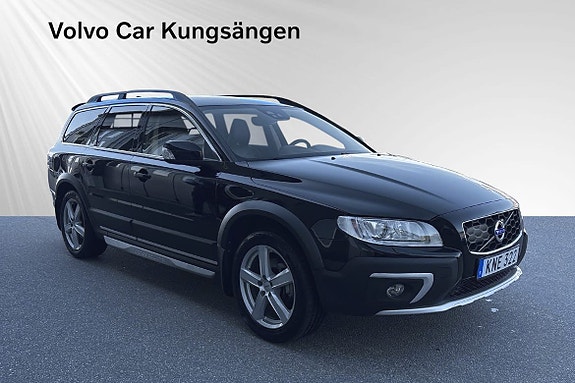 Volvo XC70 6 of 28