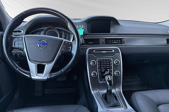 Volvo XC70 9 of 28