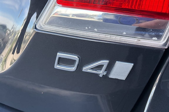 Volvo V70 12 of 23